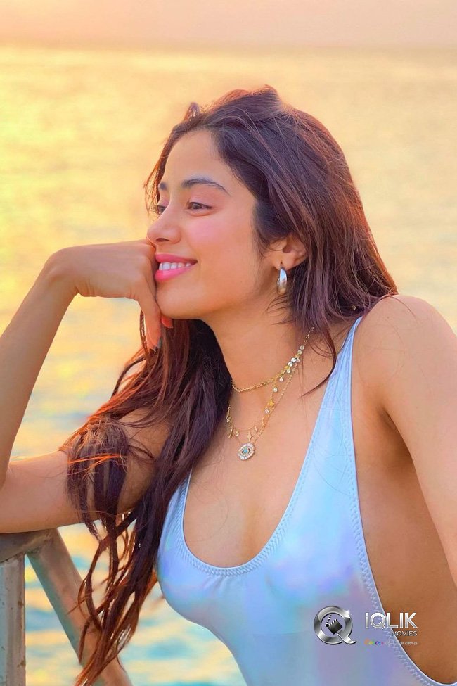 Janhvi-Kapoor